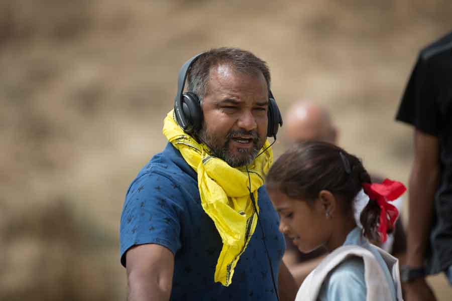 KADVI HAWA (DARK WINDS)