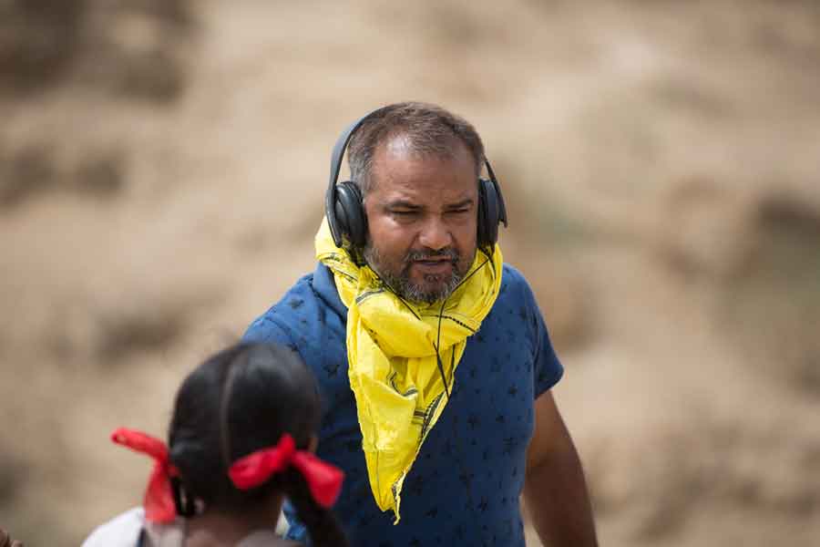 KADVI HAWA (DARK WINDS)